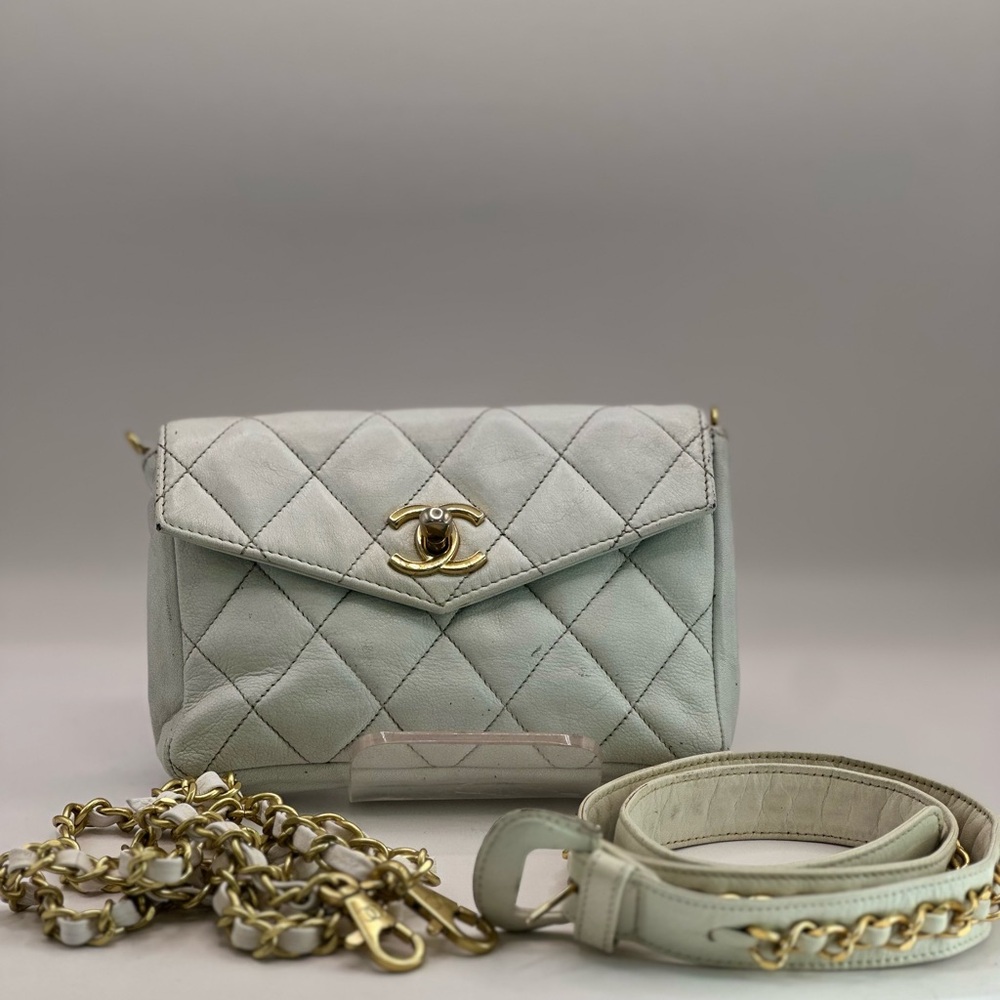 Chanel Quilted Leather Bag - Cream